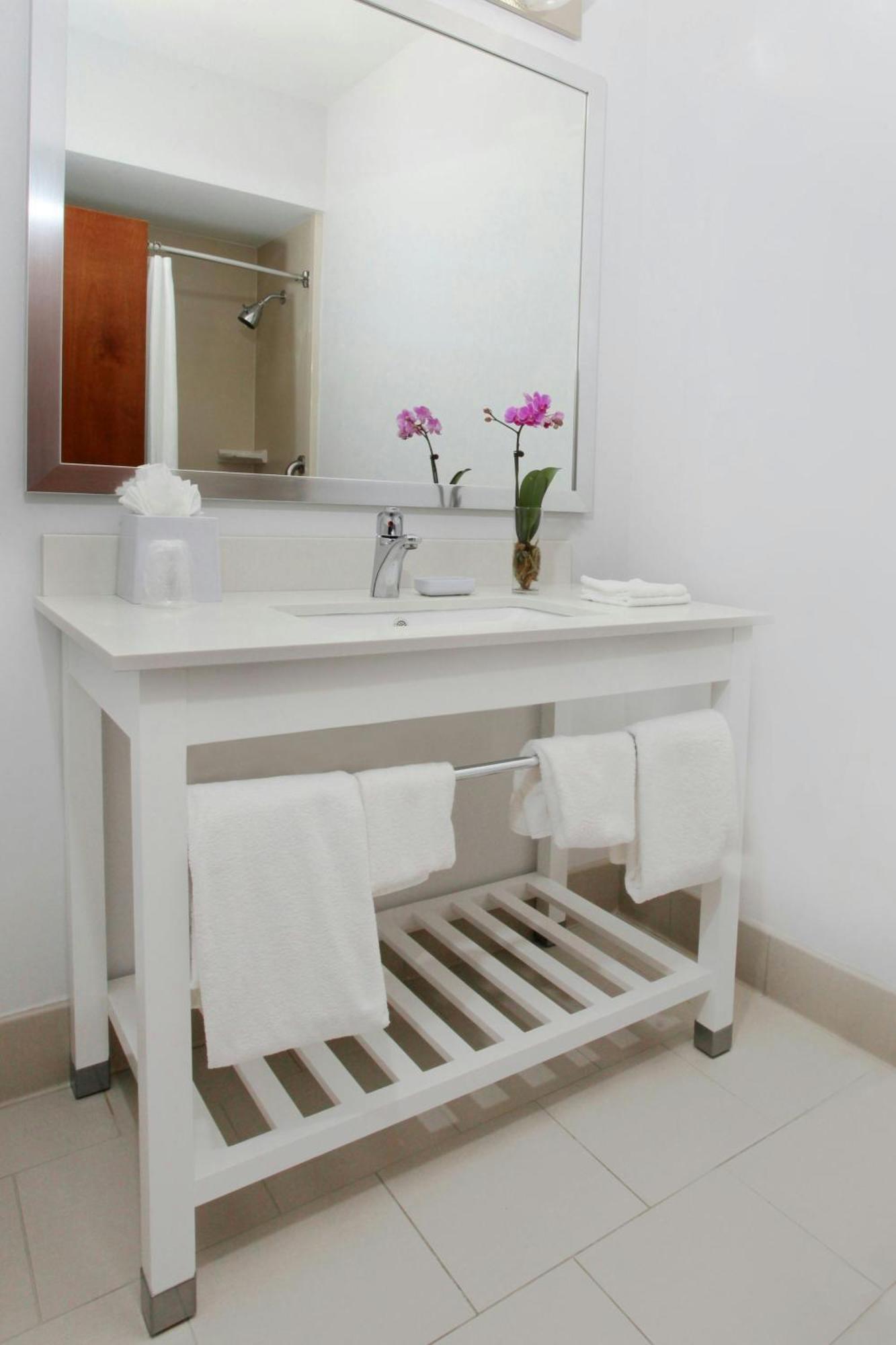Four Points By Sheraton Portland East Fairview Ngoại thất bức ảnh